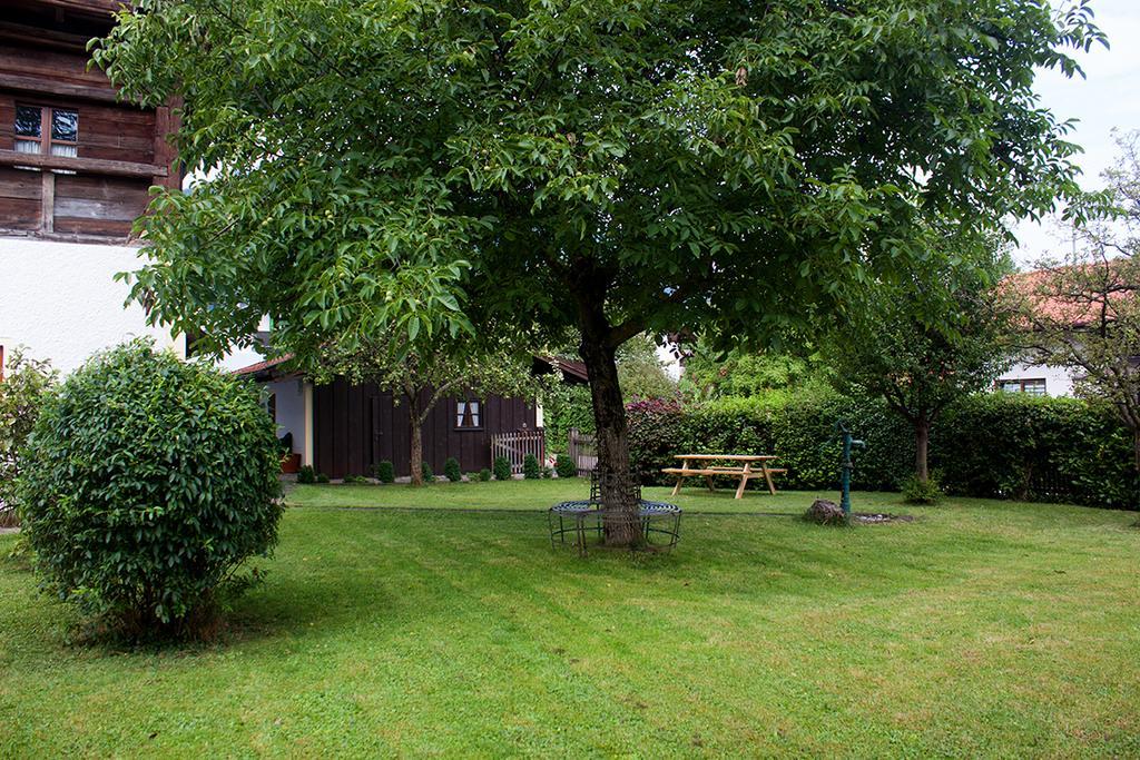 Ferienwohnung Haus am Salinenweg Grassau  Exterior foto